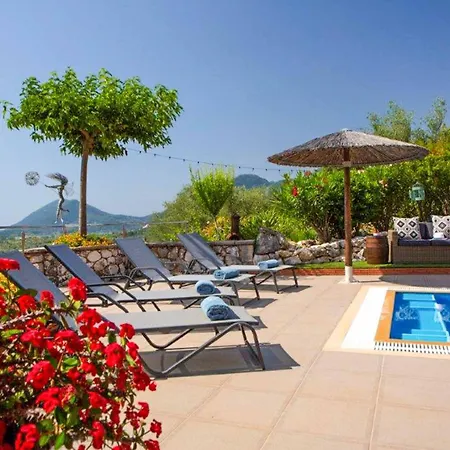 Octavius * Rachi (Lefkada)