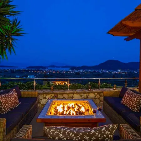 Octavius Vila Rachi (Lefkada)