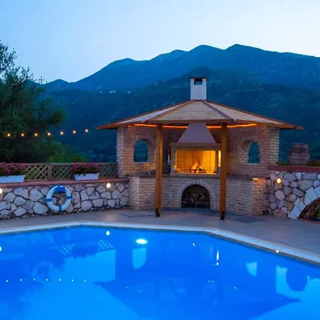 Vila Octavius Rachi (Lefkada)