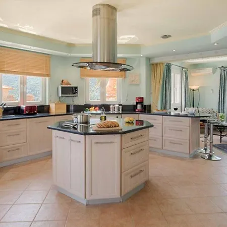 Octavius * Rachi (Lefkada)